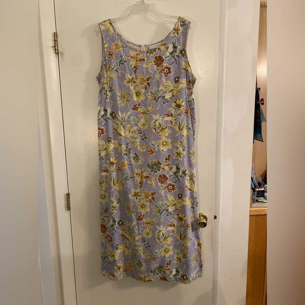 Motherwear nursing dress size large. Periwinkle blue floral.